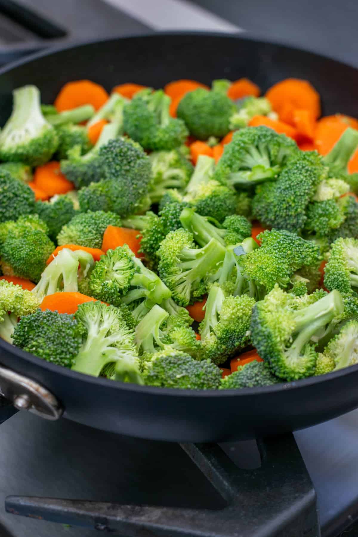 broccoli and carrrots in a skillet